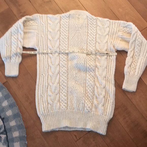 Alpaca cream coquette fisherman’s sweater nwt L - Picture 5 of 6